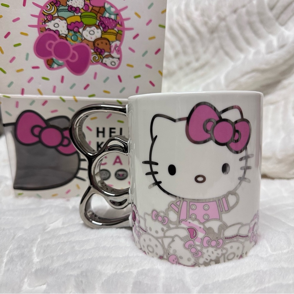Hello Kitty Cafe Mug